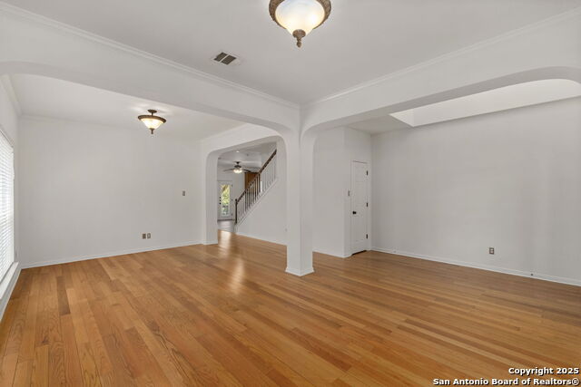 Image 7 of 34 For 815 Windhurst