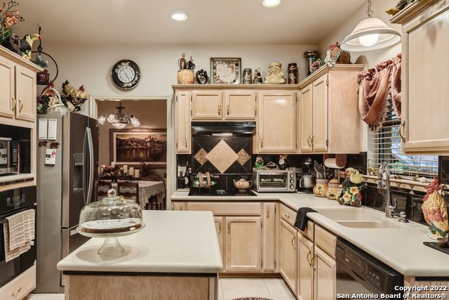 Image 10 of 25 For 7023 Washita Way