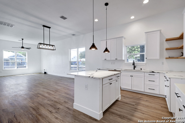 Image 13 of 35 For 2425 Monterey St