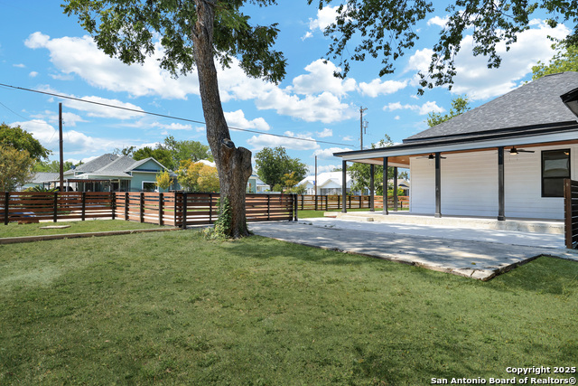 Image 32 of 35 For 2425 Monterey St