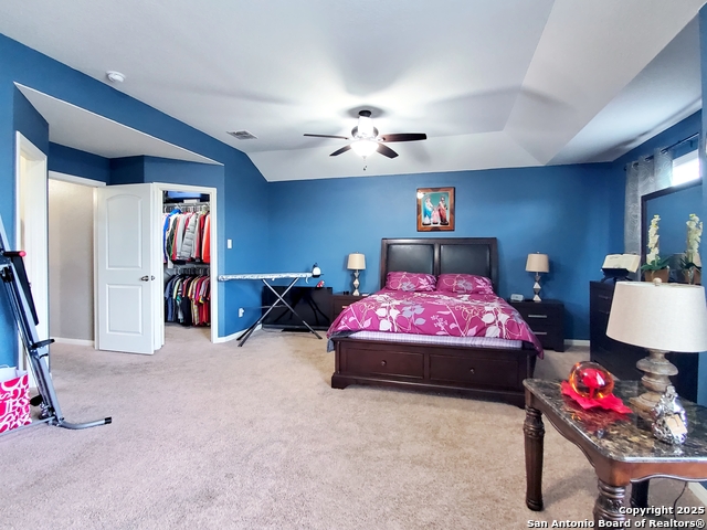 Image 21 of 36 For 7039 Capeshaw