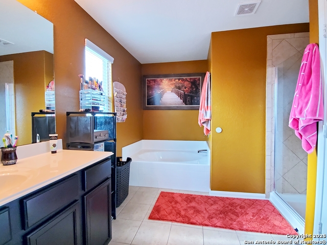 Image 27 of 36 For 7039 Capeshaw