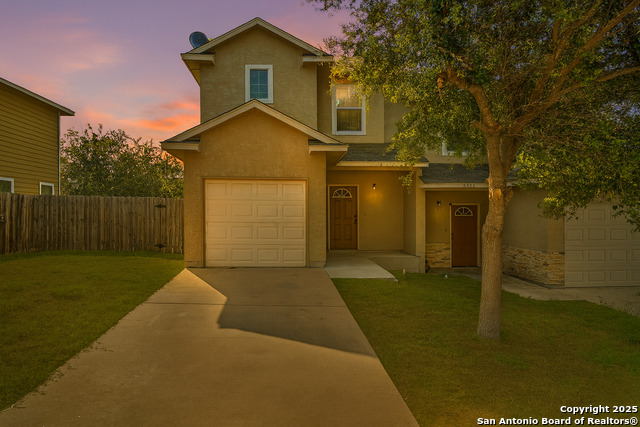 Listing photo id 0 for 4806 Appleseed Ct