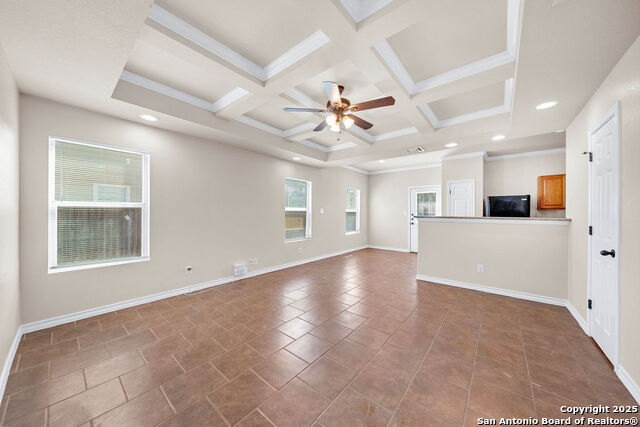Listing photo id 3 for 4806 Appleseed Ct