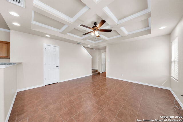 Listing photo id 4 for 4806 Appleseed Ct