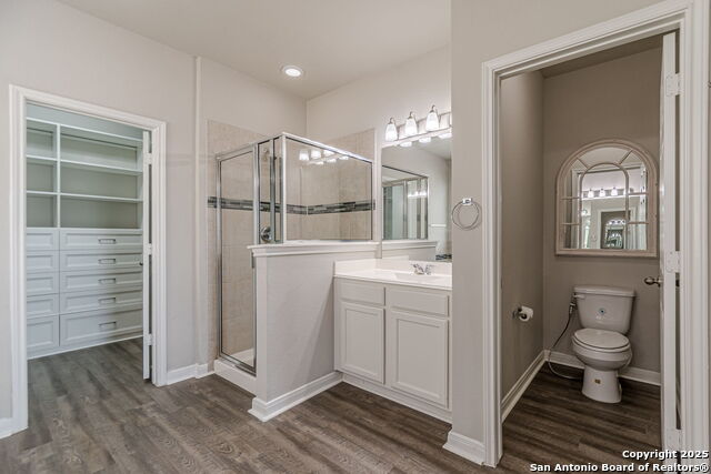 Listing photo id 32 for 8922 Grand Western