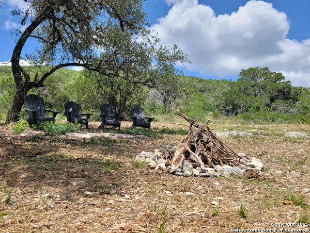 Listing photo id 1 for 0 Cr 408  