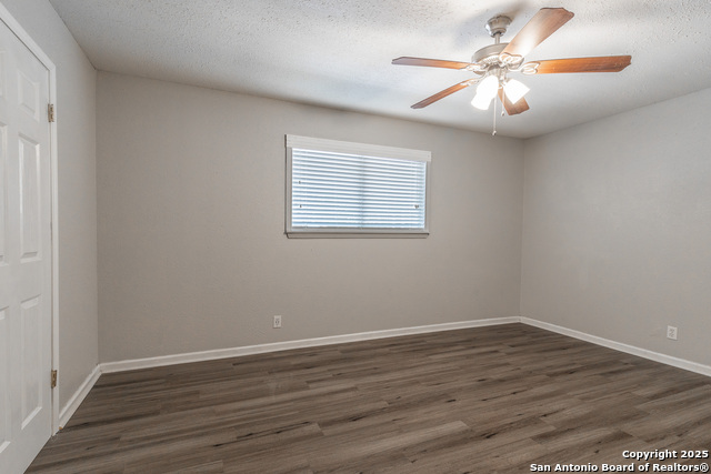 Image 12 of 39 For 1005-07 Boling Brook St.
