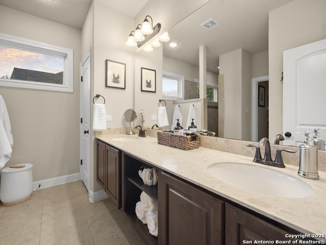 Image 18 of 42 For 28415 Willis Ranch