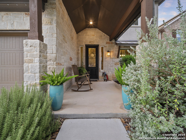 Image 4 of 42 For 28415 Willis Ranch