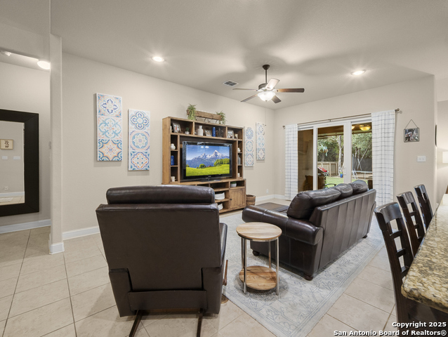 Image 8 of 42 For 28415 Willis Ranch