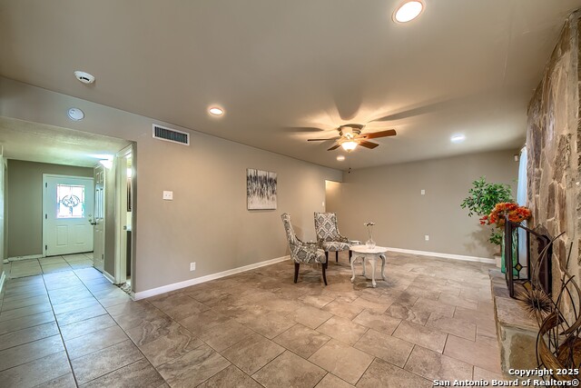 Image 11 of 42 For 8326 Delphian