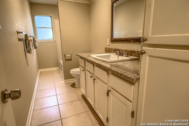 Image 32 of 42 For 8326 Delphian