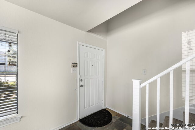 Image 11 of 47 For 9711 Diamond Cliff Dr