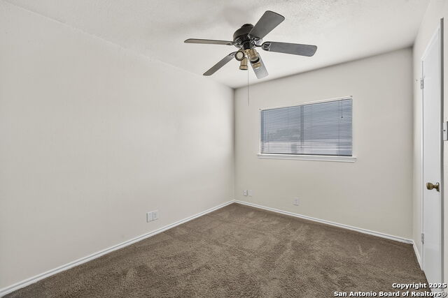 Image 41 of 47 For 9711 Diamond Cliff Dr