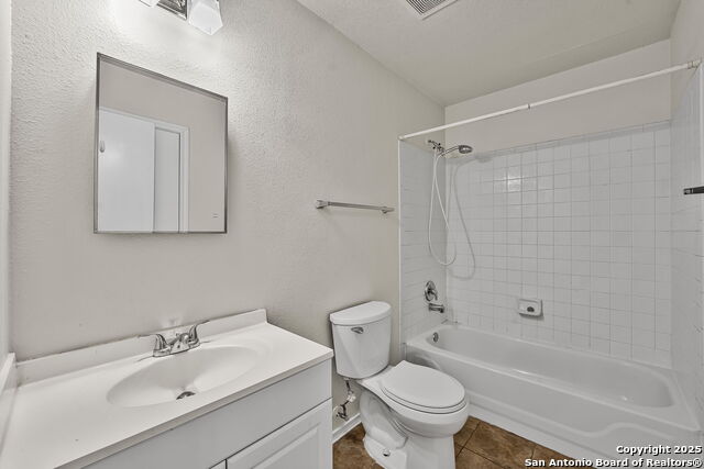 Image 46 of 47 For 9711 Diamond Cliff Dr