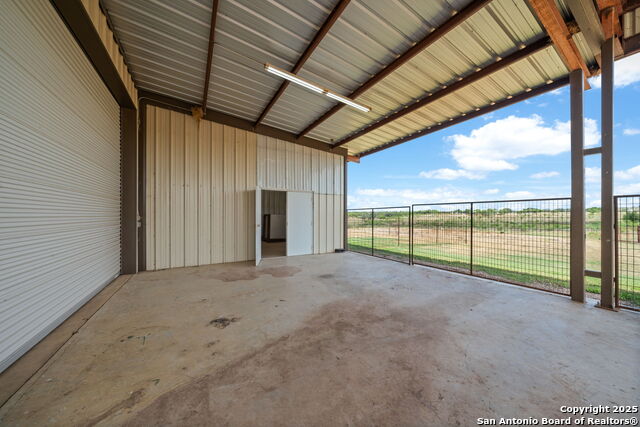 Image 34 of 49 For 2220 Fm 1343