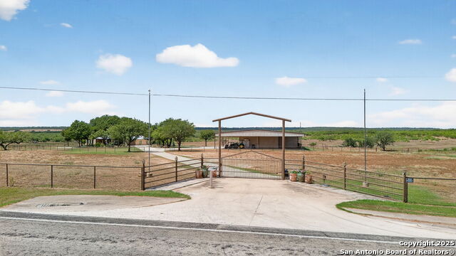 Image 43 of 49 For 2220 Fm 1343