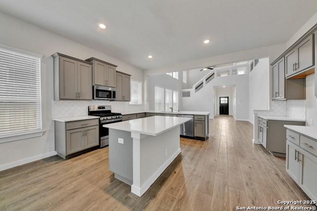 Listing photo id 9 for 3013 Werra  