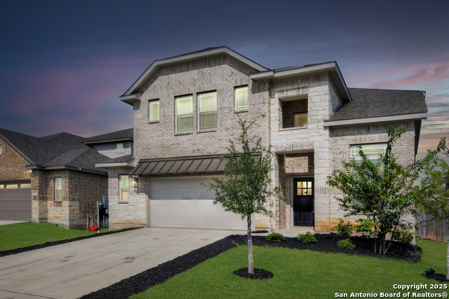 Listing photo id 0 for 3013 Werra  