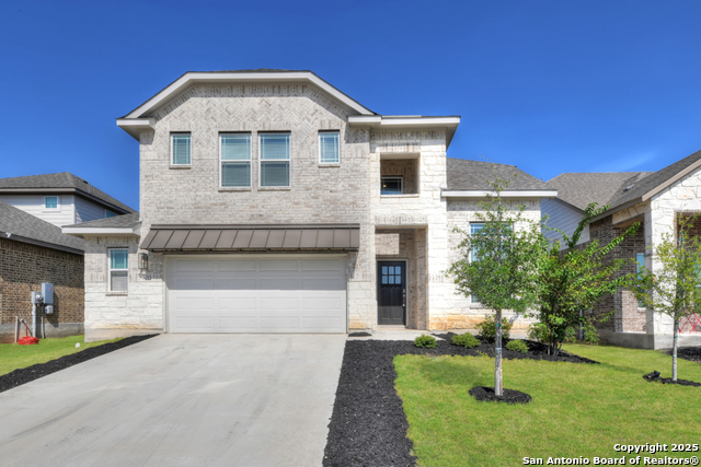 Listing photo id 1 for 3013 Werra  