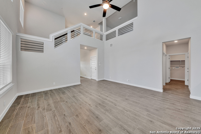 Listing photo id 7 for 3013 Werra  