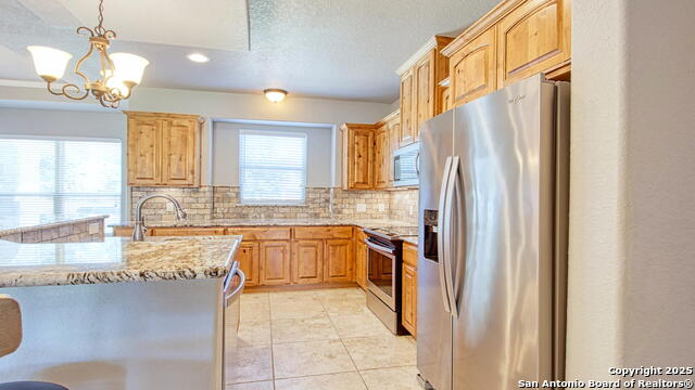 Image 17 of 48 For 108 Parkcrest