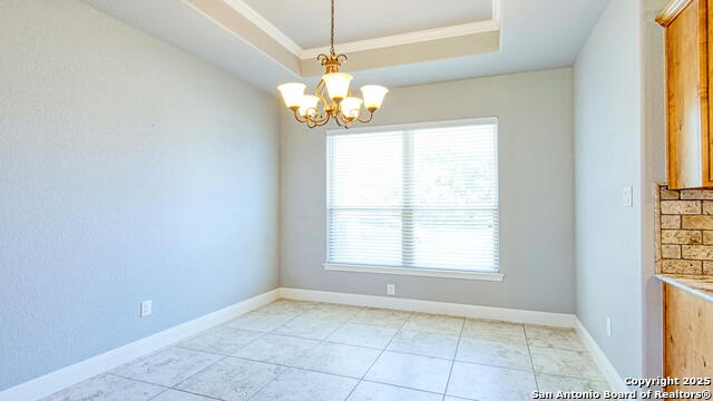 Image 21 of 48 For 108 Parkcrest