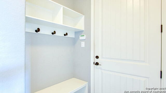 Image 35 of 48 For 108 Parkcrest