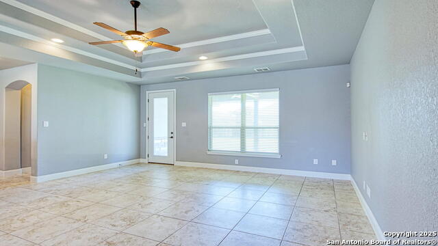 Image 8 of 48 For 108 Parkcrest