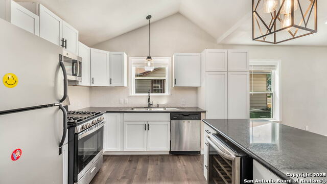 Image 10 of 29 For 306 Hermine