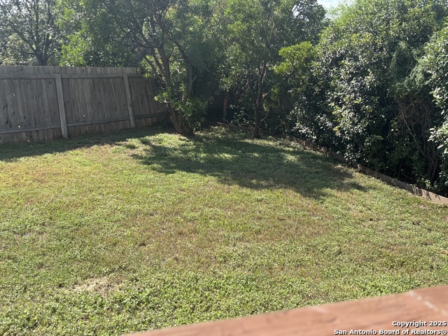 Listing photo id 16 for 12323 Stable Pond