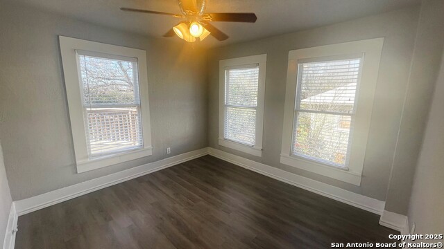 Image 29 of 43 For 319 Pine N