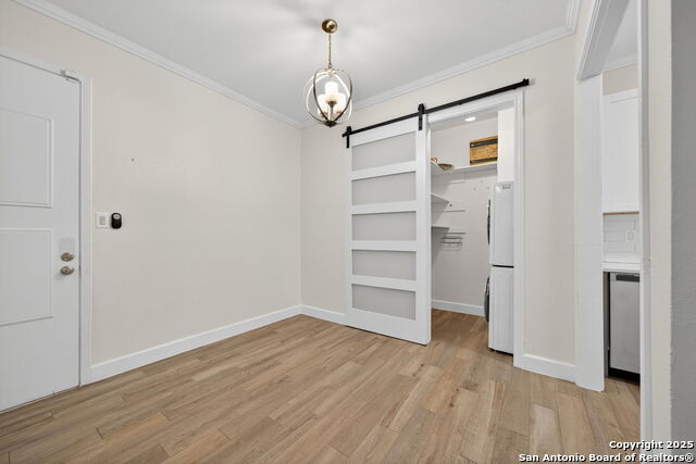 Image 15 of 32 For 7711 Broadway Street Unit 8b  8b