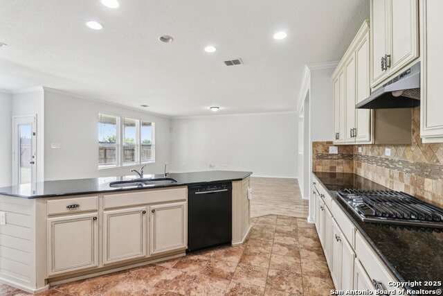 Image 15 of 57 For 13027 Geyser Peak