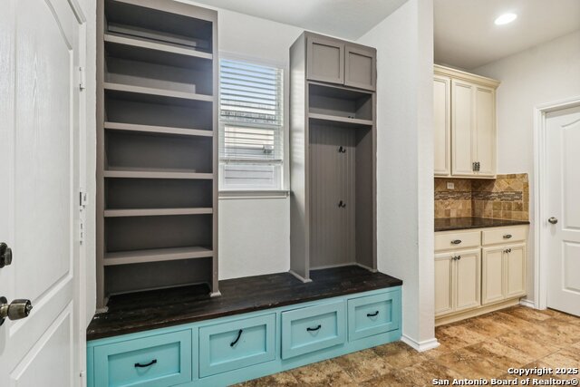 Image 20 of 57 For 13027 Geyser Peak