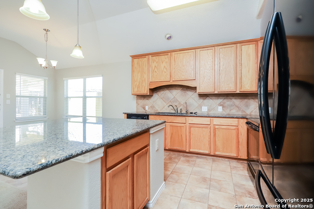 Image 11 of 19 For 132 Vista Del Rey