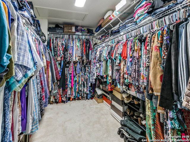 Listing photo id 22 for 10702 Diamond Rock