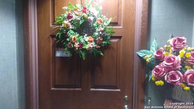 Details for 1 Towers Park  1813, San Antonio, TX 78209