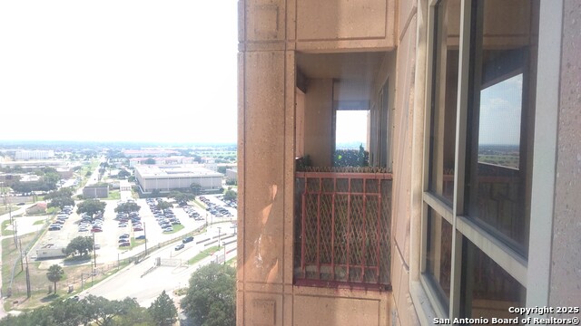 Image 3 of 24 For 1 Towers Park  1813