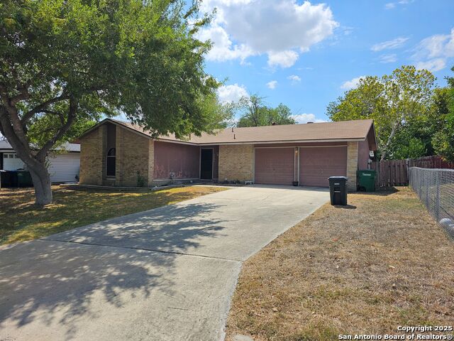 Image 2 of 11 For 5906 Lubbers Way