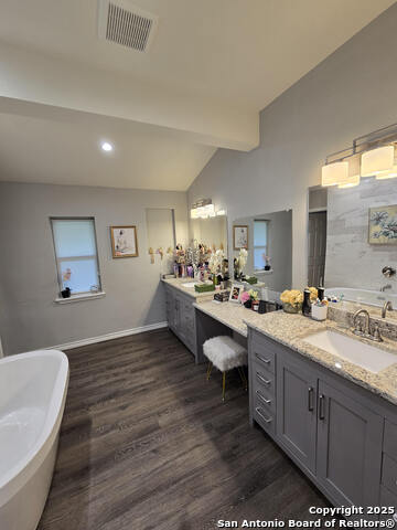 Image 18 of 30 For 8715 Post Oak