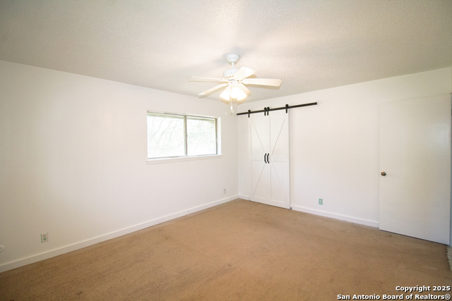 Image 11 of 20 For 33 Encino Loma