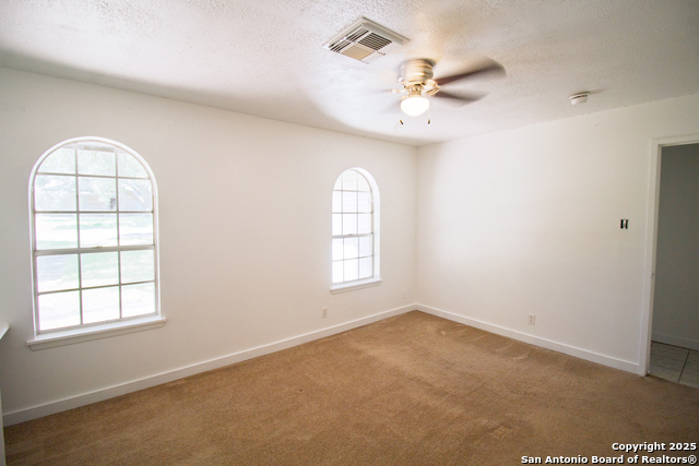 Image 15 of 20 For 33 Encino Loma