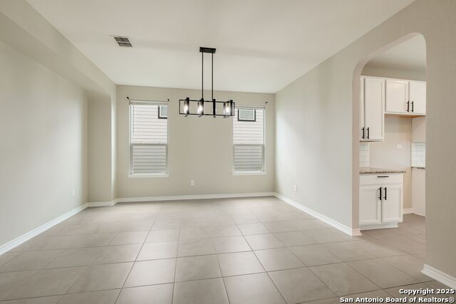 Image 5 of 28 For 9437 Copperway