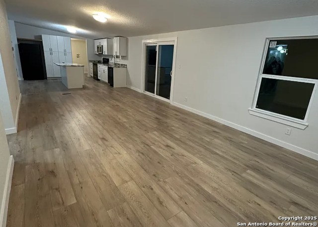 Image 5 of 15 For 1284 Glenn