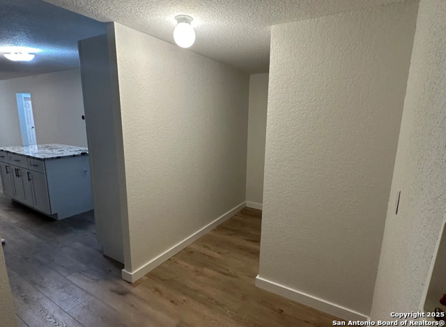 Image 9 of 15 For 1284 Glenn