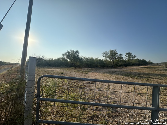 Image 11 of 17 For 992 Jordan  