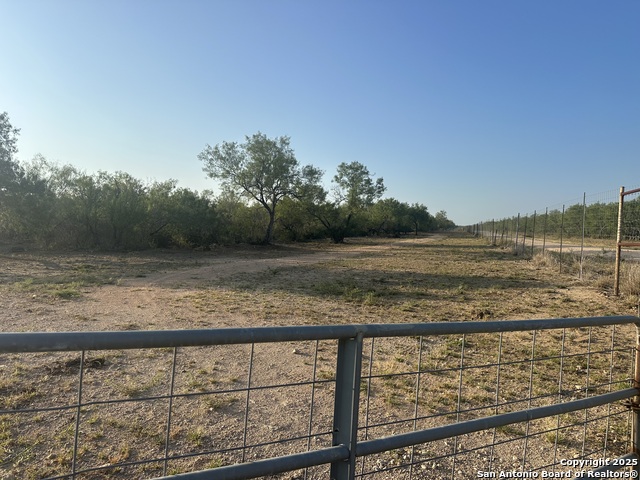 Image 2 of 17 For 992 Jordan  