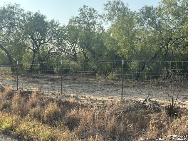 Image 4 of 17 For 992 Jordan  